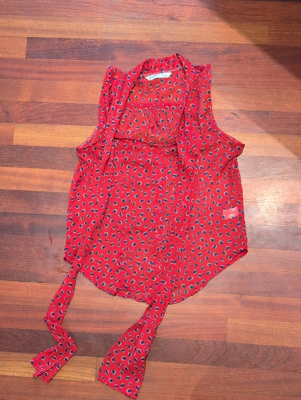 Old Navy Red Sleeveless Tie-Neck Camisole Tank Blouse with Navy Dot Print Light